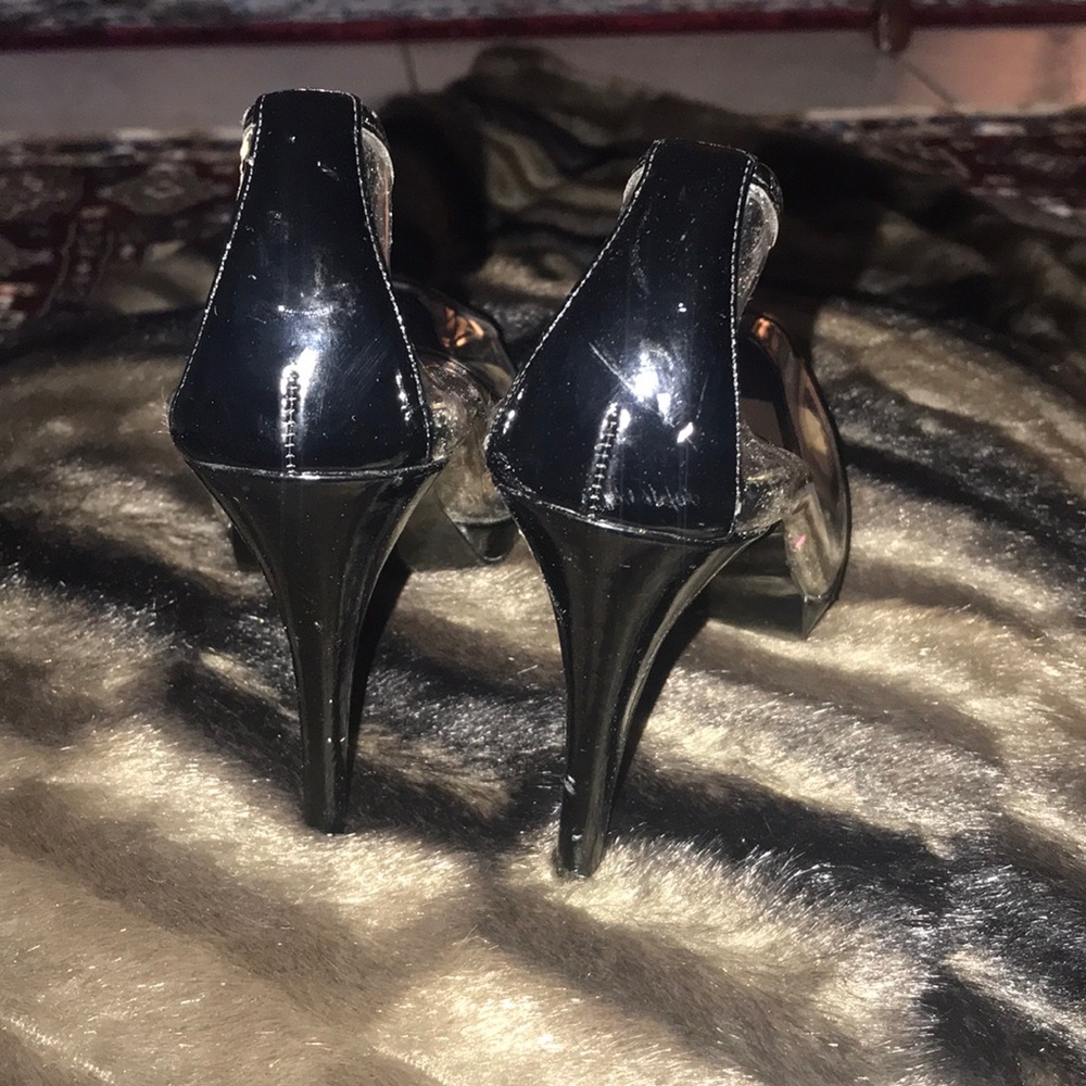 High heels - Picture 3 of 4